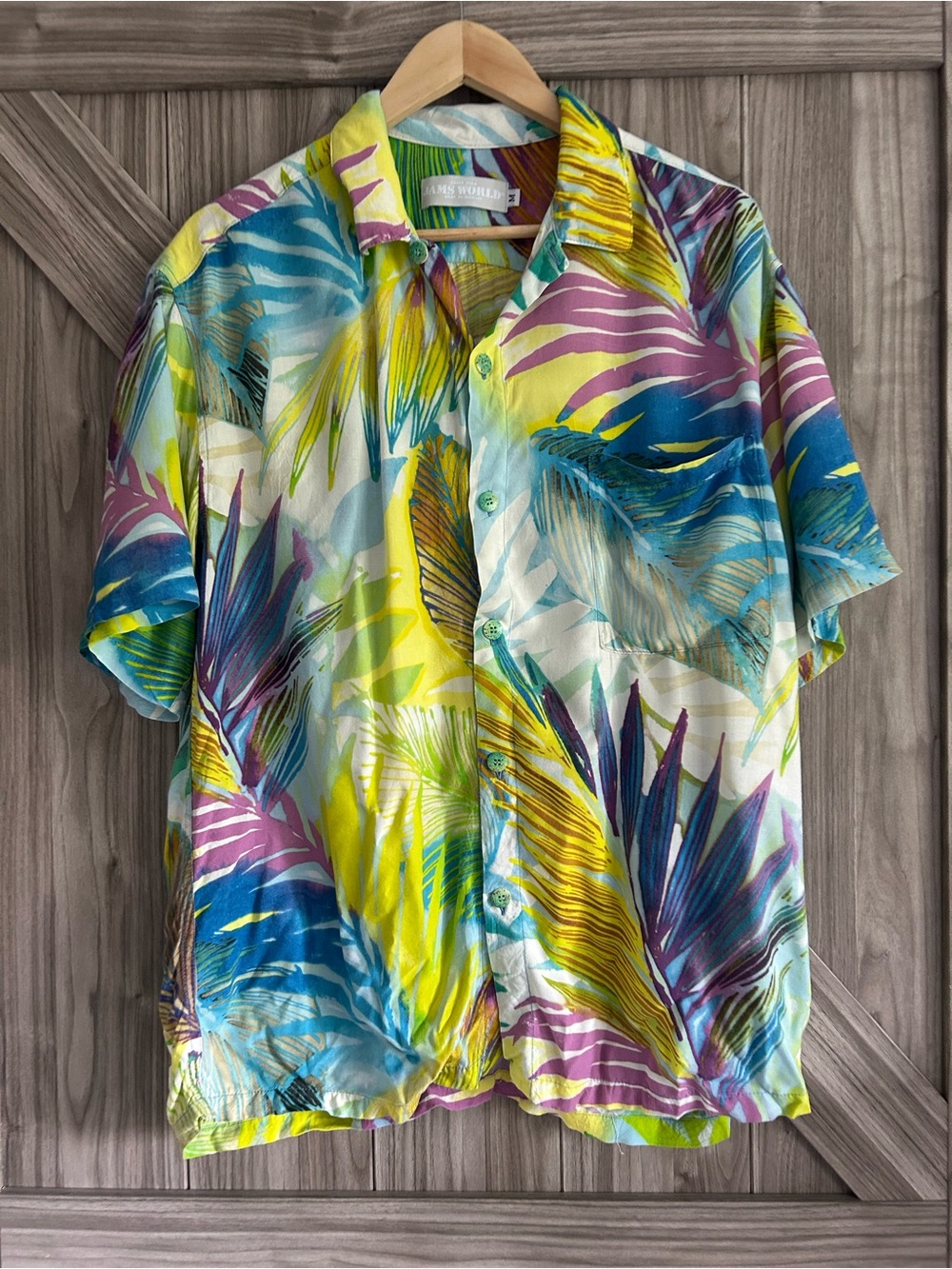 VTG Jams World Bright Tropical Floral Rayon Button Up Top Medium
